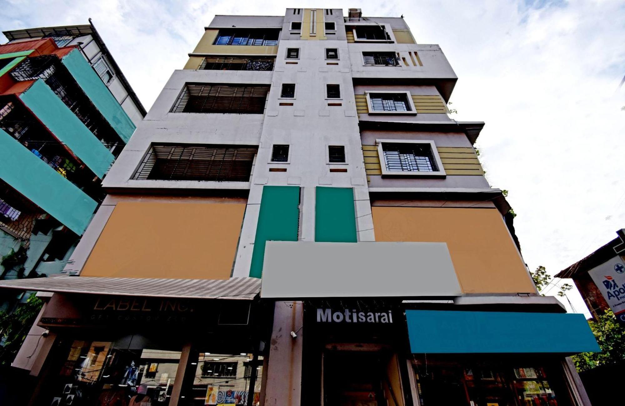 Motisarai Hotel Kolkata Bagian luar foto