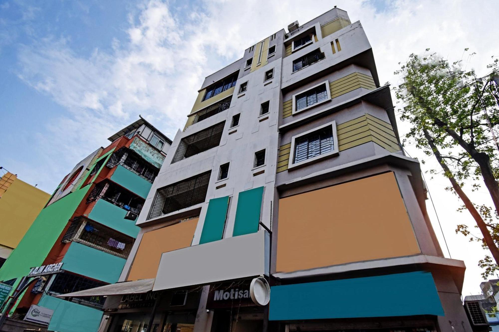 Motisarai Hotel Kolkata Bagian luar foto